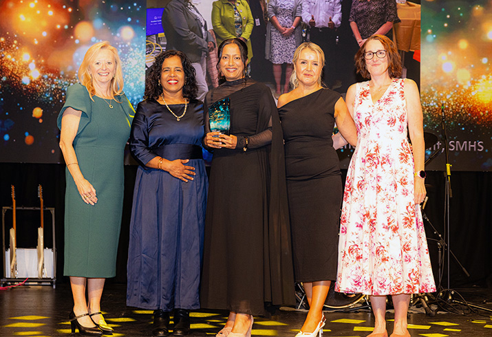 Department of Health Direcor General Shirley Bowen presents a WA Health Excellence Award to members of Fiona Stanley Hospital Geriatricians for Older Adults in the Emergency Department team